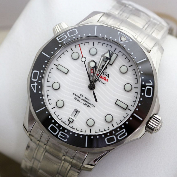 Omega Seamaster Professional (код 330)