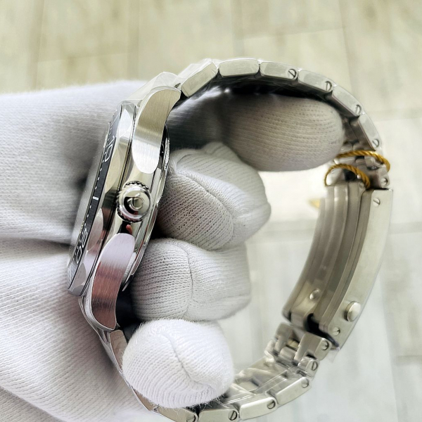 Omega Seamaster Professional (код 330)