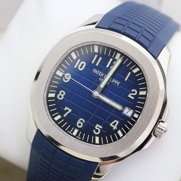 Patek Philippe Aquanaut (код 247-03)