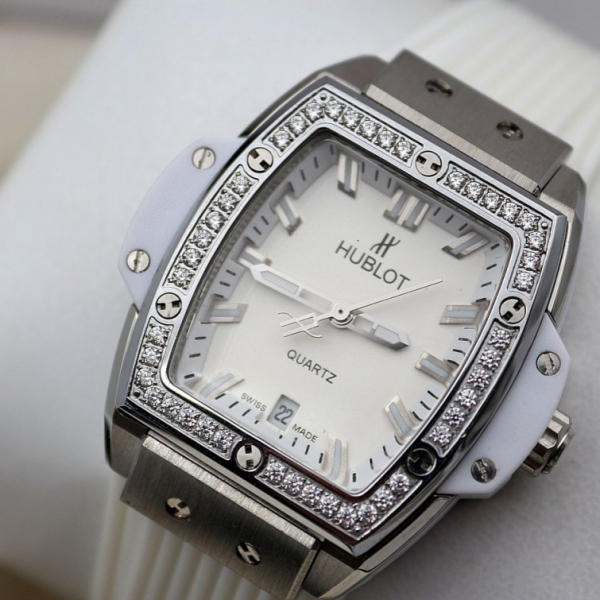 HUBLOT SPIRIT OF BIG BANG KING DIAMONDS код (712)