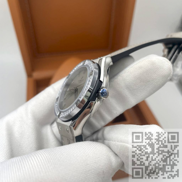 HUBLOT Classic Fusion Tutti Frutti (код 749)