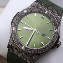 HUBLOT Classic fusion fuente (код 377-01)