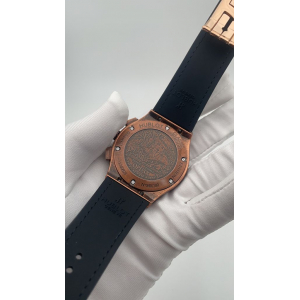 HUBLOT Classic Fusion Chronograph (код 800) HUBLOT Classic Fusion Chronograph (код 800)
