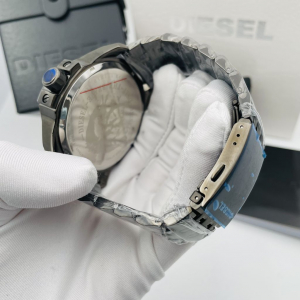 Diesel Uber Chief (код 132)