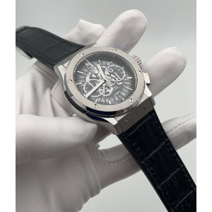 HUBLOT Classic Fusion Chronograph (код 833) HUBLOT Classic Fusion Chronograph (код 833)