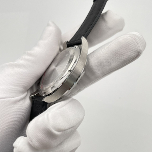 IWC Schaffhausen (код 143)