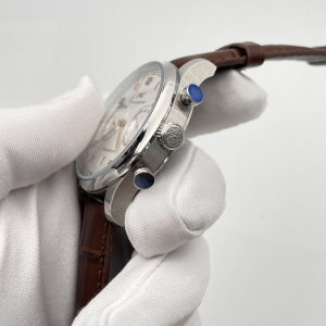 IWC Schaffhausen (код 144)