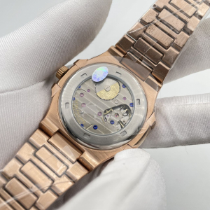 Patek Philippe Men Nautilus (код 255-04)