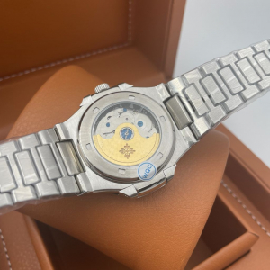 Patek Philippe Men Nautilus (код 255-05) Patek Philippe Men Nautilus (код 255-05)
