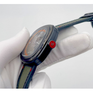 SEVENFRIDAY (код 051)
