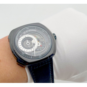 SEVENFRIDAY (код 055)