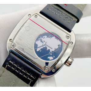 SEVENFRIDAY (код 056)