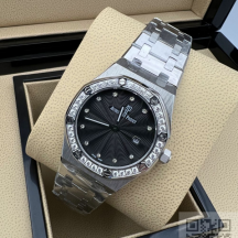 Audemars Piguet Royal Oak Lady (код 371) Audemars Piguet Royal Oak Lady (код 371)