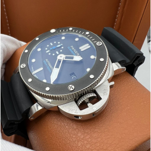 PANERAI Luminor Submersible (код 179) PANERAI Luminor Submersible (код 179)