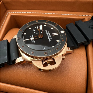 PANERAI Luminor Submersible (код 182) PANERAI Luminor Submersible (код 182)
