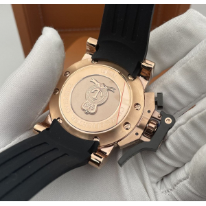 Graham Chronofighter (код 825) Graham Chronofighter (код 825)