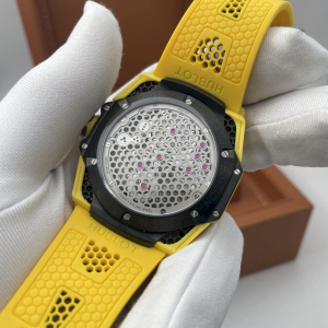 HUBLOT Big Bang Tourbillon SR_A by Samuel Ross (код 871) HUBLOT Big Bang Tourbillon SR_A by Samuel Ross (код 871)