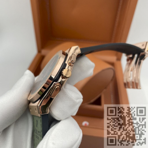 HUBLOT Classic Fusion Chronograph (код 835) HUBLOT Classic Fusion Chronograph (код 835)