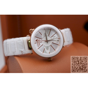 Vivienne Westwood (код 900) Vivienne Westwood (код 900)