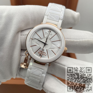 Vivienne Westwood (код 900) Vivienne Westwood (код 900)
