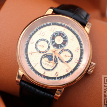 A. Lange & Sohne (код 043)