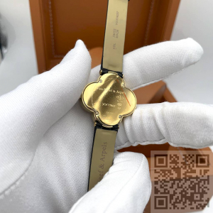 Van Cleef & Arpels (код 943)
