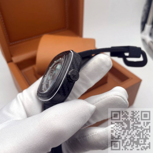 SEVENFRIDAY (код 1009) SEVENFRIDAY (код 1009)