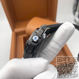HUBLOT Big Bang (код 1051) HUBLOT Big Bang (код 1051)