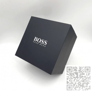 Фирменная коробка Hugo Boss (код 1162) Фирменная коробка Hugo Boss (код 1162)