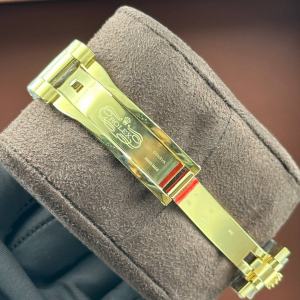 Rolex Day-Date 40 mm Yellow Gold Steel Dial (код 1175)
