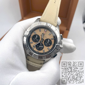 Breitling Avenger B01 Chronograph 44 (код 1370) Breitling Avenger B01 Chronograph 44 (код 1370)