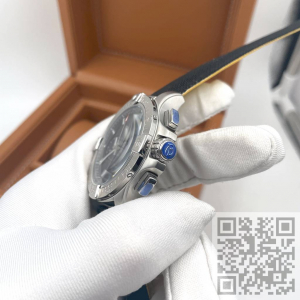 Breitling Avenger B01 Chronograph 44 (код 1373) Breitling Avenger B01 Chronograph 44 (код 1373)