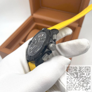 Breitling Avenger B01 Chronograph 44 (код 1374) Breitling Avenger B01 Chronograph 44 (код 1374)