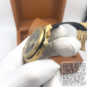 Hublot Classic Fusion Chronograph Yellow Gold (код 1406)