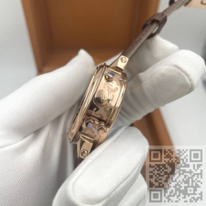 Patek Philippe Grand Complications Sky Moon (код 1424) Patek Philippe Grand Complications Sky Moon (код 1424)
