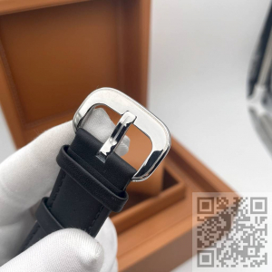 SEVENFRIDAY P-SERIES WATCH P1B/01 (код 001) SEVENFRIDAY P-SERIES WATCH P1B/01 (код 001)