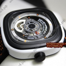 SEVENFRIDAY (код 017)