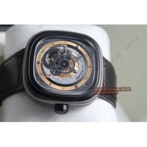 SEVENFRIDAY (код 027)
