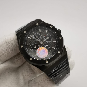 Audemars Piguet Royal Oak (код 135) Audemars Piguet Royal Oak (код 135)