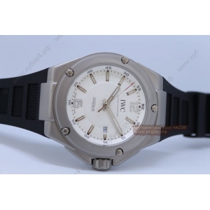 IWC Schaffhausen (код 067)