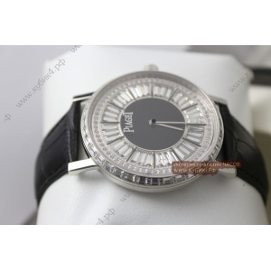 Piaget (код 052)