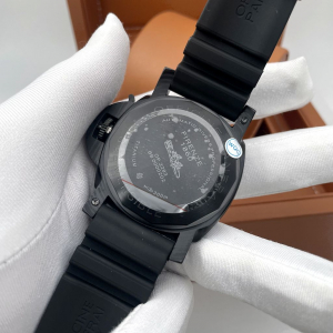 PANERAI LUMINOR SUBMERSIBLE 1950 AMAGNETIC 3 DAYS AUTOMATIC TITANIO (код 111)