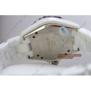CHANEL J12 White (код 066) CHANEL J12 White (код 066)