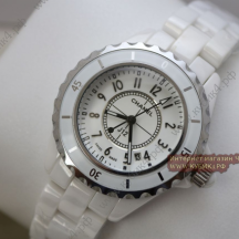 CHANEL J12 White (код 072)