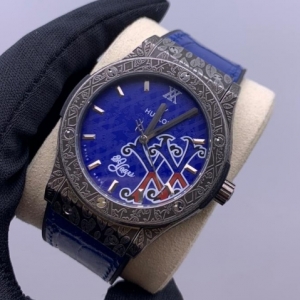 HUBLOT Classic fusion fuente (код 408-02)