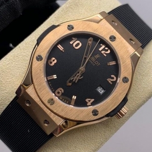 HUBLOT Classic Fusion (код 570-02) HUBLOT Classic Fusion (код 570-02)