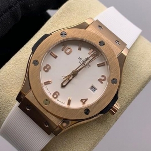 HUBLOT Classic Fusion (код 570-04) HUBLOT Classic Fusion (код 570-04)