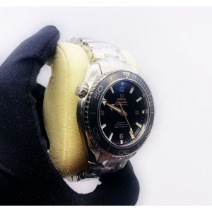 OMEGA PLANET OCEAN 600M CO‑AXIAL MASTER CHRONOMETER 43,5 MM код 170) OMEGA PLANET OCEAN 600M CO‑AXIAL MASTER CHRONOMETER 43,5 MM код 170)