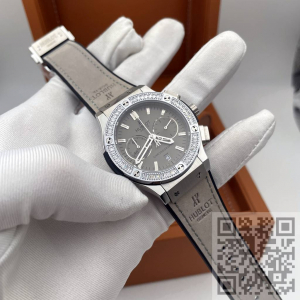 HUBLOT Classic Fusion Chronograph (код 357) HUBLOT Classic Fusion Chronograph (код 357)