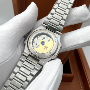 Patek Philippe Men Nautilus (код 349) Patek Philippe Men Nautilus (код 349)